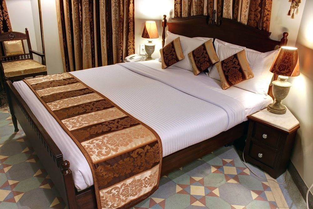 ורנאסי Palace On Ganges - Heritage Hotel מראה חיצוני תמונה